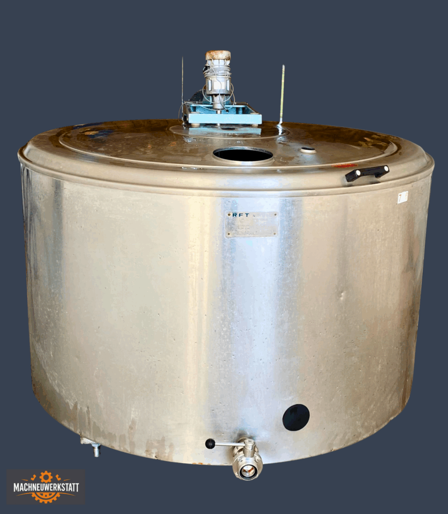 „Upcycling Projekt: alter runder Edelstahl-Milchbehälter umgebaut zum luxuriösen Whirlpool mit Heizung