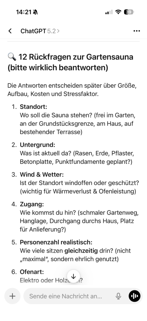 Screenshot von ChatGPT mit „Die 12 Rückfragen“ zur Planung von Carport mit Photovoltaik